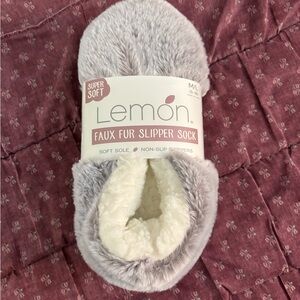 Lemon Cozy Faux Fur Slipper Socks in Gray and Cream